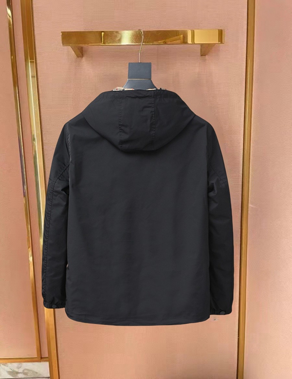 ブランドジャケット側面デザイン